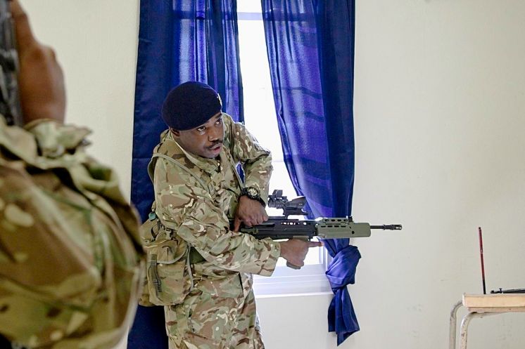 RBR Soldiers Get to Grips with Rifles